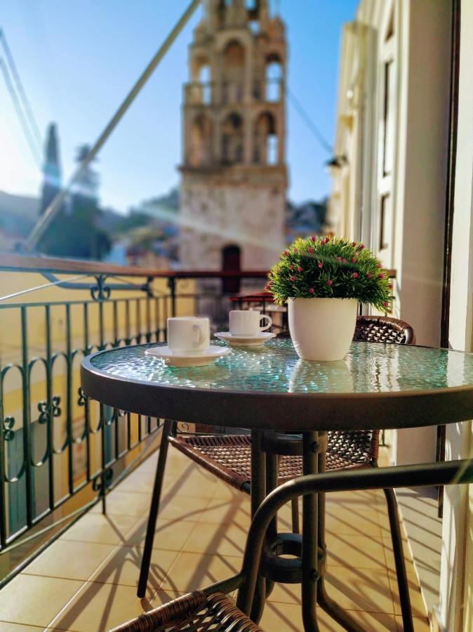 Villa Elion Сими Екстериор снимка